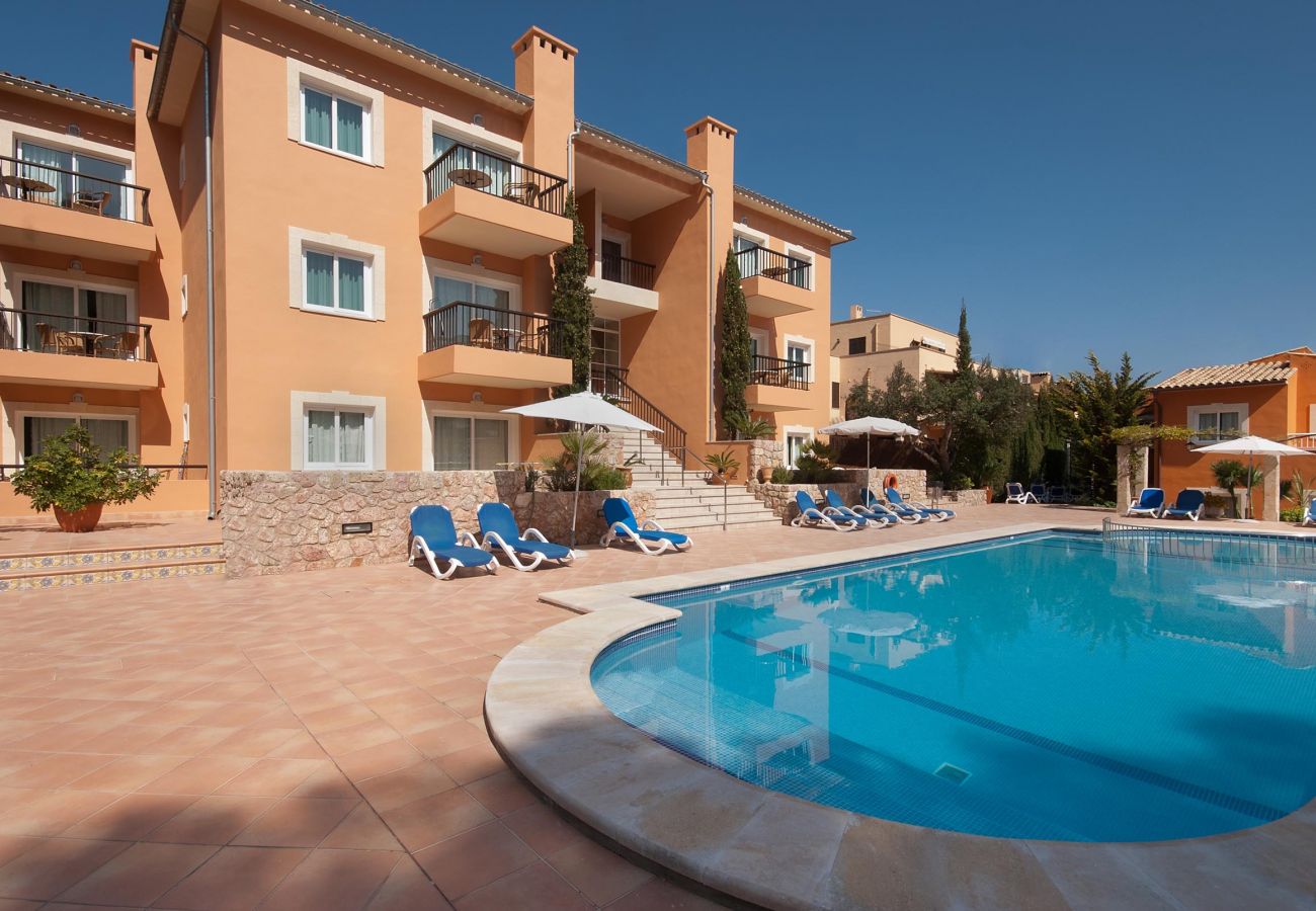 Apartamento en Cala San Vicente - PINOS ALTOS  01. Apartamento en la bonita zona de Cala San Vicenç