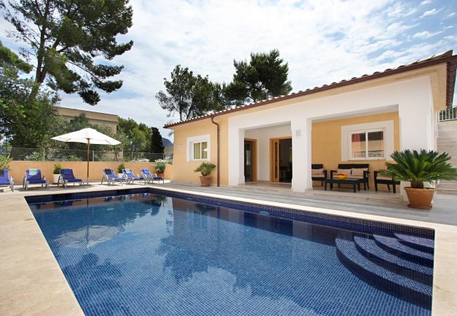 Villa en Cala San Vicente - MEDINA. Moderna villa a solo 325 m de playas de aguas cristalinas Villa en Cala San Vicente - MEDINA. Moderna villa a solo 325 m de playas de aguas cristalinas