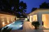 Villa en Cala San Vicente - MEDINA. Moderna villa a solo 325 m de playas de aguas cristalinas Villa en Cala San Vicente - MEDINA. Moderna villa a solo 325 m de playas de aguas cristalinas