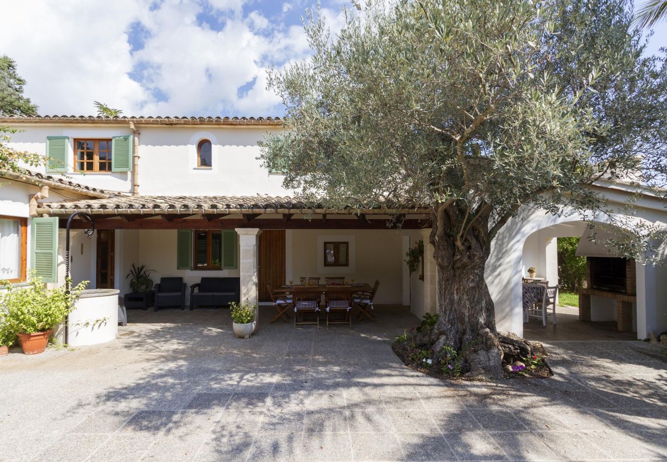 Villa en Pollensa - CREUS. Atractiva casa con piscina