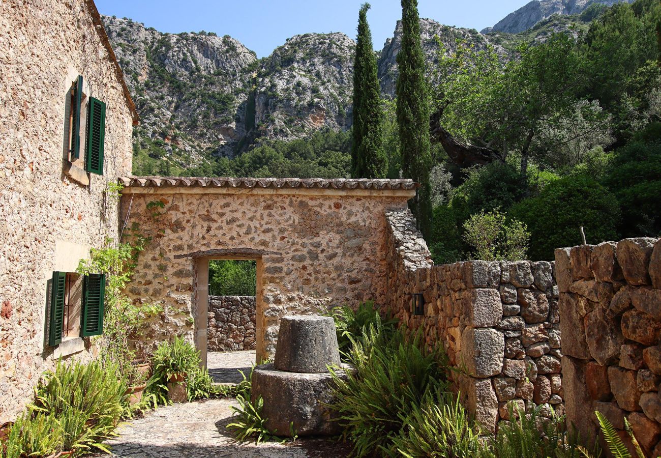 Villa en Pollensa - PASCOL. Villa de más 250 años en un entorno espectacular