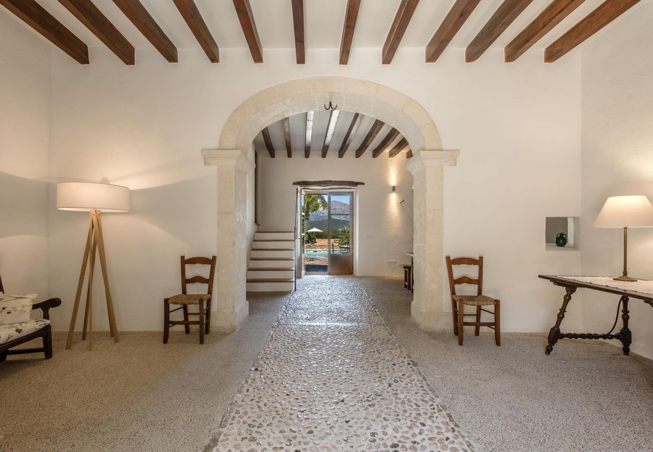 Villa en Buger - RAFAL ANTIC. Tipica casa mallorquina totalmente restaurada en Buger