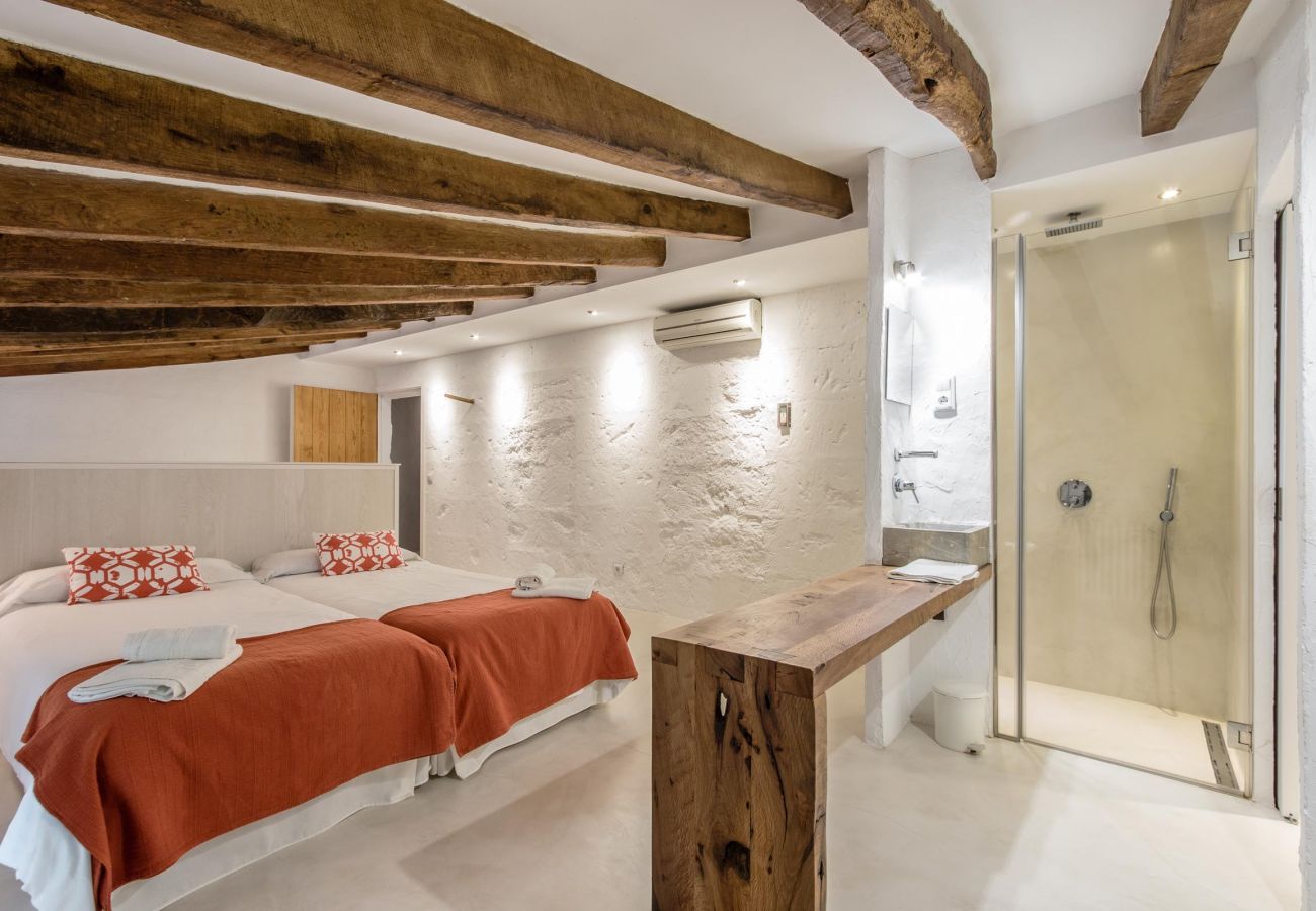 Villa en Buger - RAFAL ANTIC. Tipica casa mallorquina totalmente restaurada en Buger