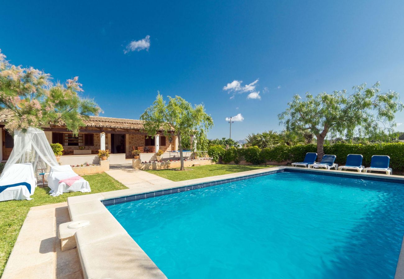 Villa en Alcúdia - VERD. Bonita casa de campo de estilo tradicional