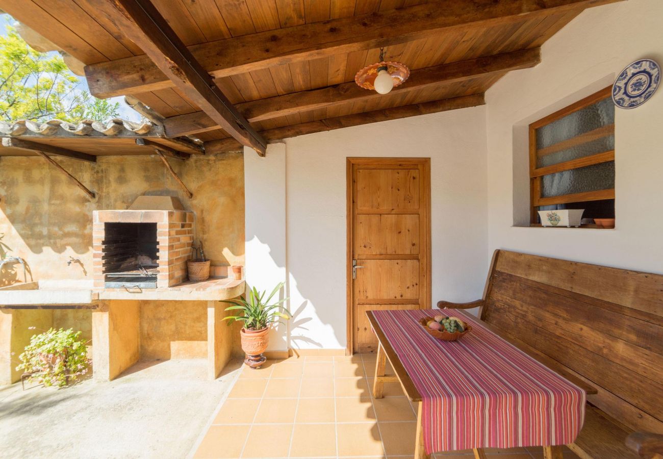 Villa en Alcúdia - VERD. Bonita casa de campo de estilo tradicional