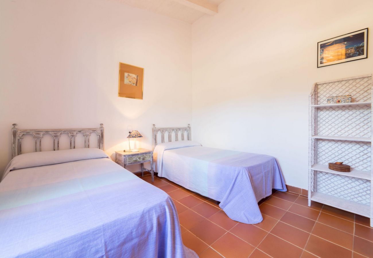 Villa en Alcúdia - VERD. Bonita casa de campo de estilo tradicional