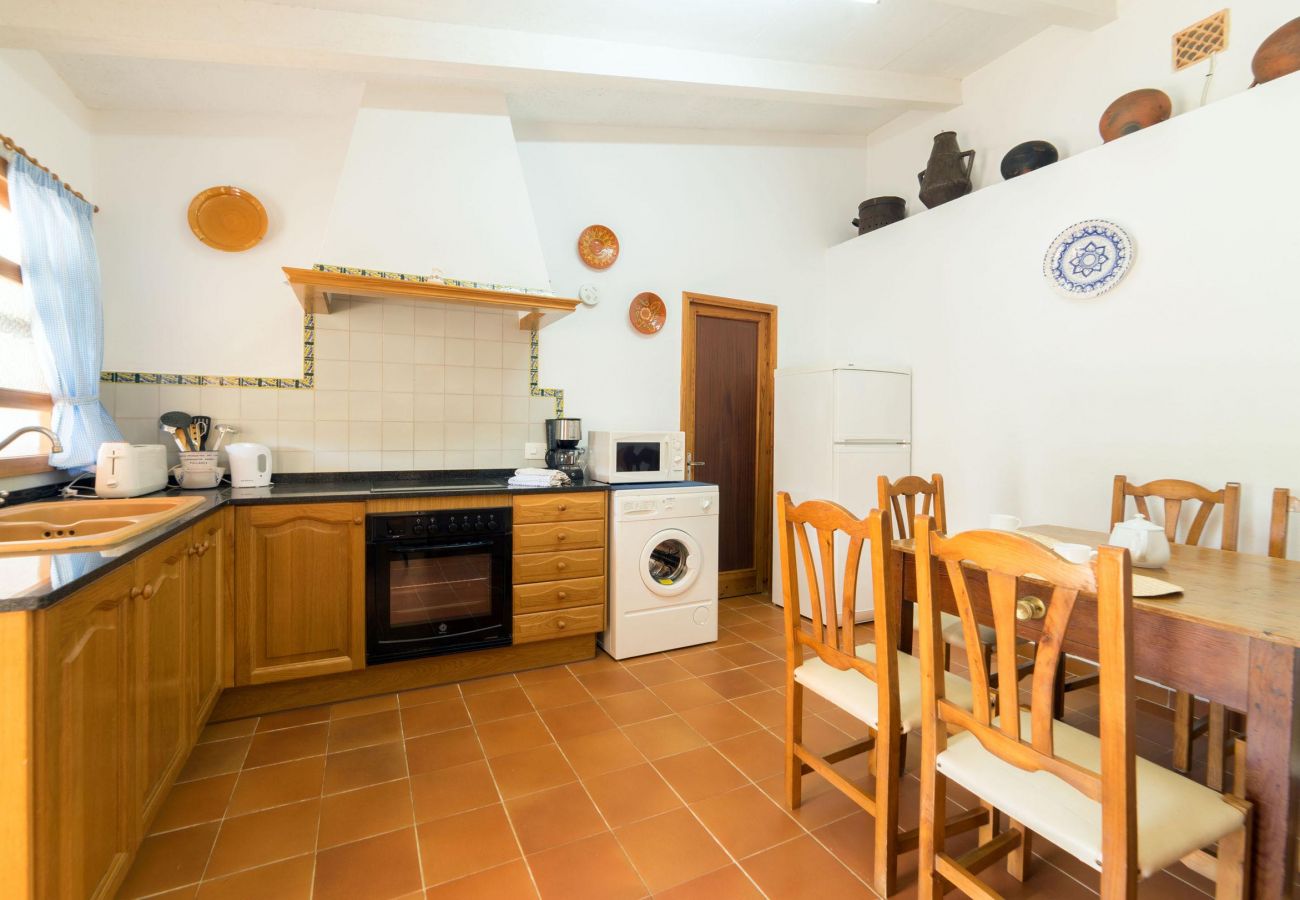 Villa en Alcúdia - VERD. Bonita casa de campo de estilo tradicional