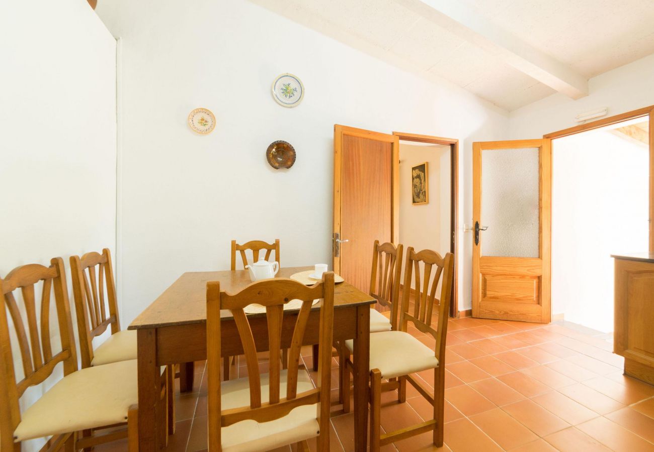 Villa en Alcúdia - VERD. Bonita casa de campo de estilo tradicional