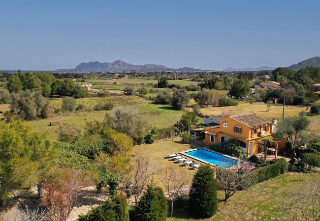Villa en Pollensa - CA NA CATALINA (MARINA NOVA). Un jardín que hará las delicias de jóvenes y adultos Villa en Pollensa - CA NA CATALINA (MARINA NOVA). Un jardín que hará las delicias de jóvenes y adultos