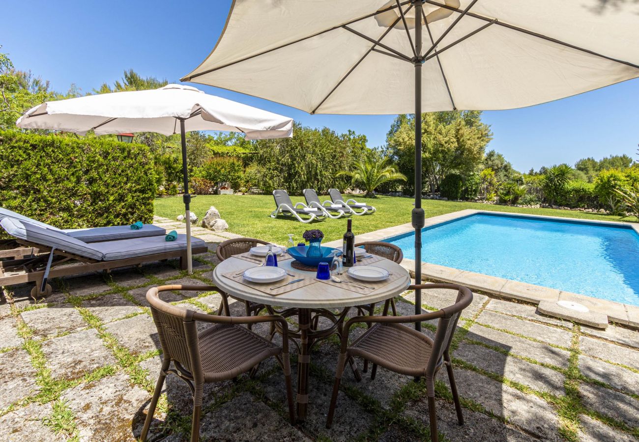Villa en Pollensa - MARINA NOVA. Un jardín que hará las delicias de jóvenes y adultos