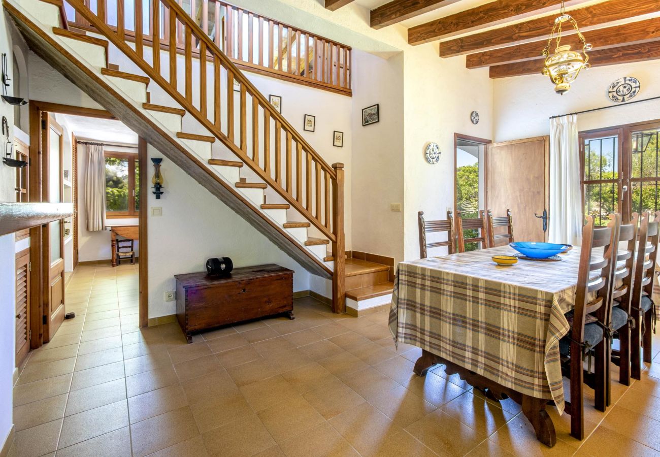Villa en Pollensa - MARINA NOVA. Un jardín que hará las delicias de jóvenes y adultos