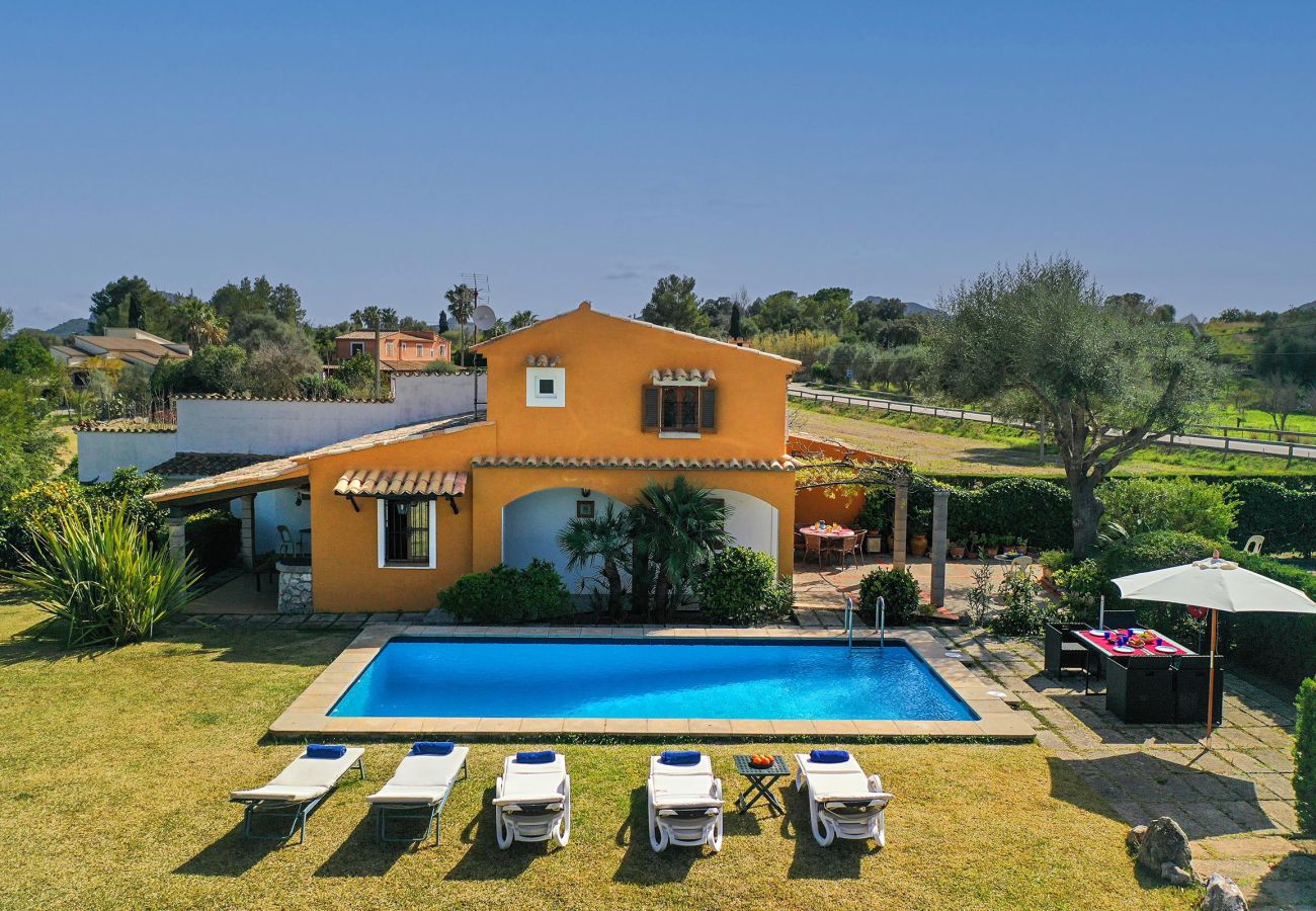 Villa en Pollensa - MARINA NOVA. Un jardín que hará las delicias de jóvenes y adultos