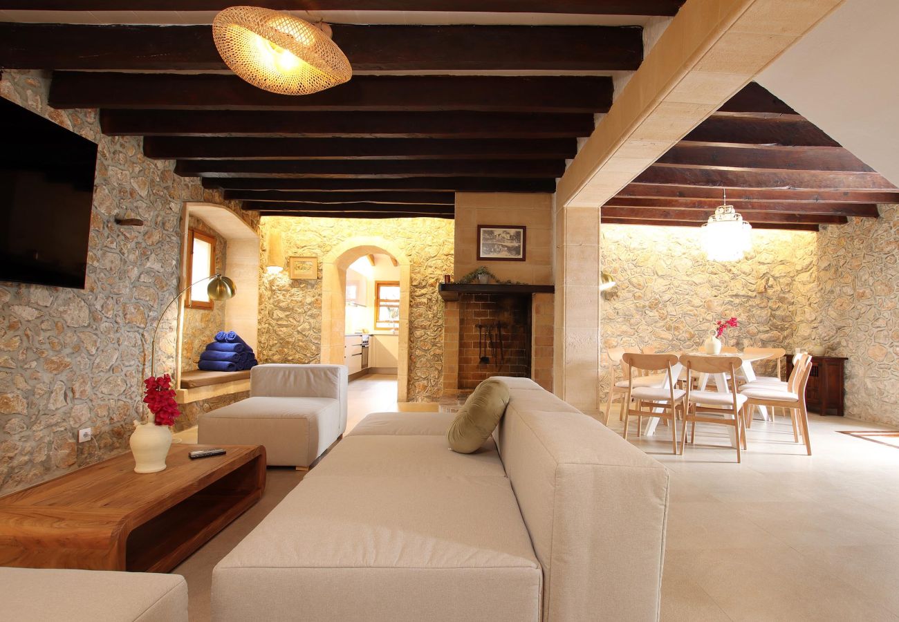 Villa en Pollensa - ALORDES. Tradición y vistas junto a Pollensa.