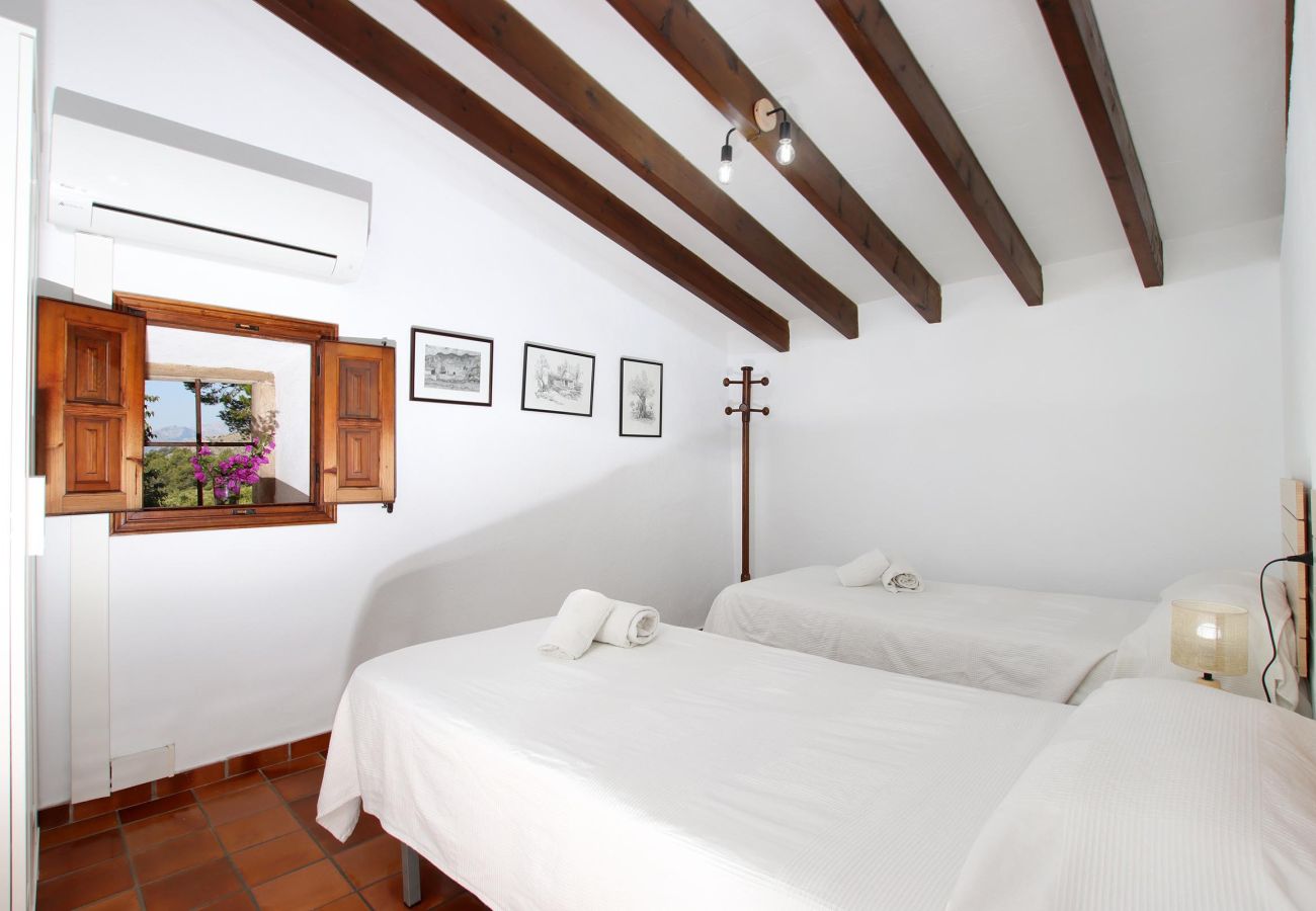 Villa en Puerto Pollensa - BOQUER PETIT (PIEDRA). Rodeada de naturaleza, pero cerca del Pto. Pollensa