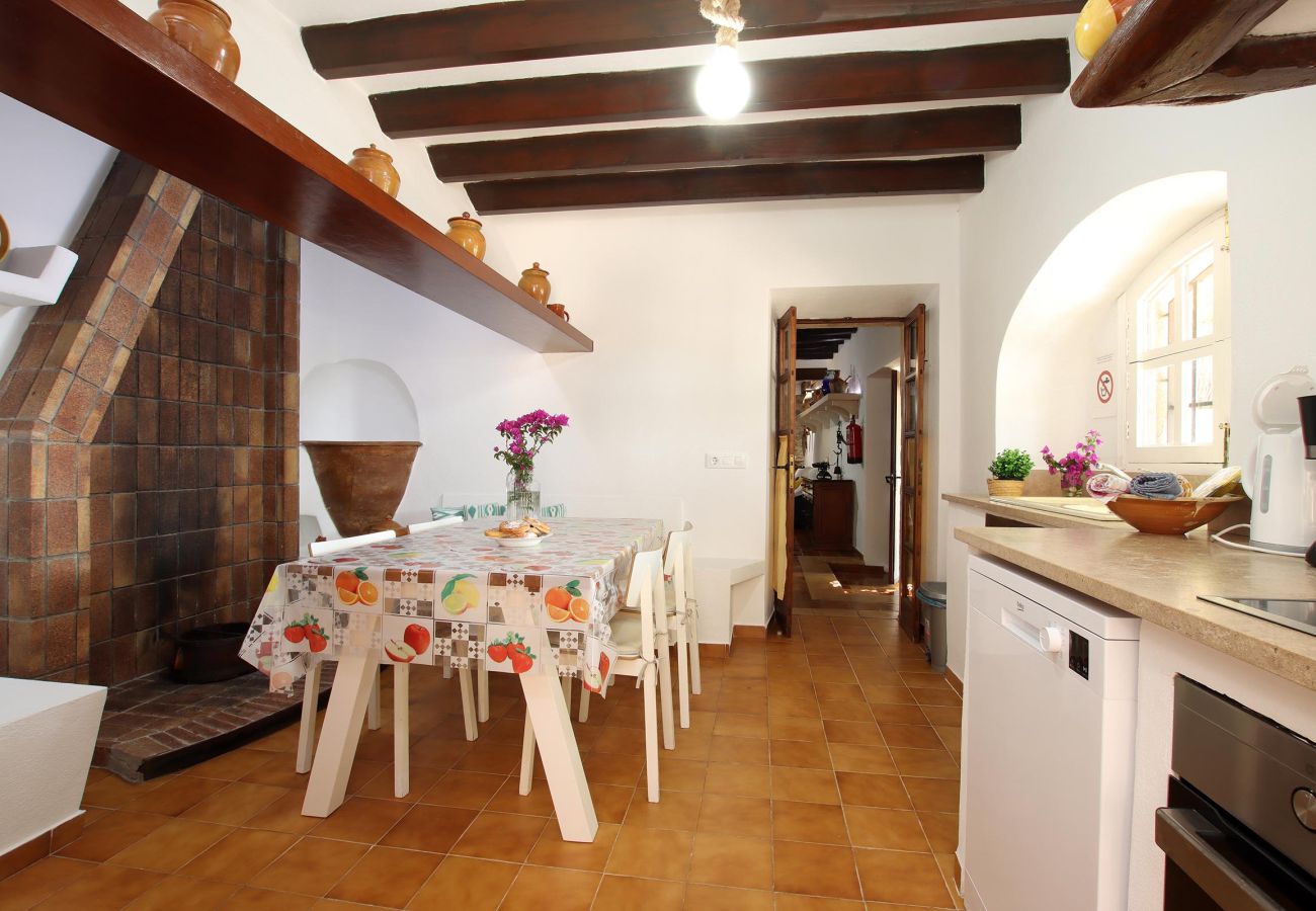 Villa en Puerto Pollensa - BOQUER PETIT (PIEDRA). Rodeada de naturaleza, pero cerca del Pto. Pollensa