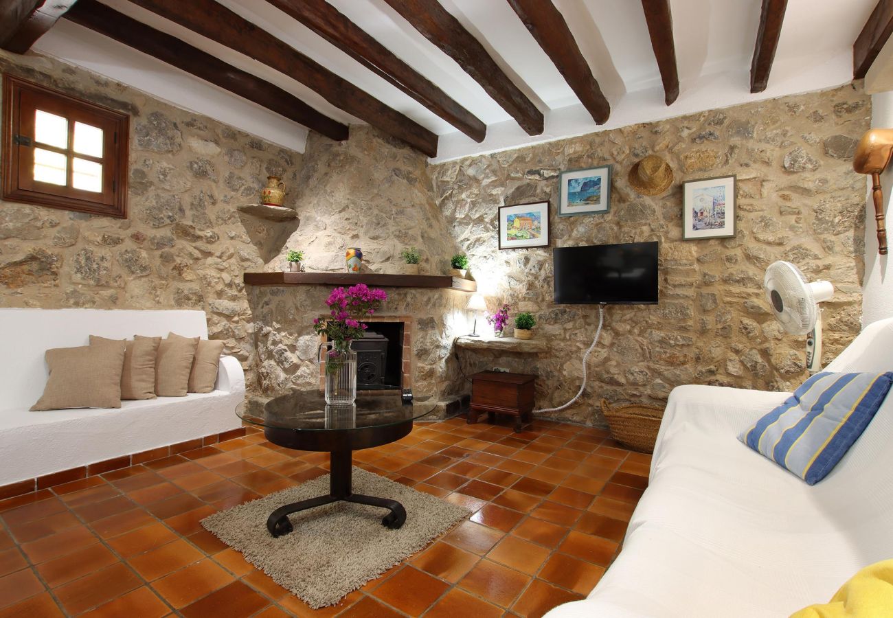 Villa en Puerto Pollensa - BOQUER PETIT (PIEDRA). Rodeada de naturaleza, pero cerca del Pto. Pollensa