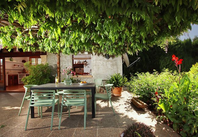 Villa en Pollensa - PANADA. Enorme barbacoa cubierta y a menos de 300 mts del supermercado Villa en Pollensa - PANADA. Enorme barbacoa cubierta y a menos de 300 mts del supermercado
