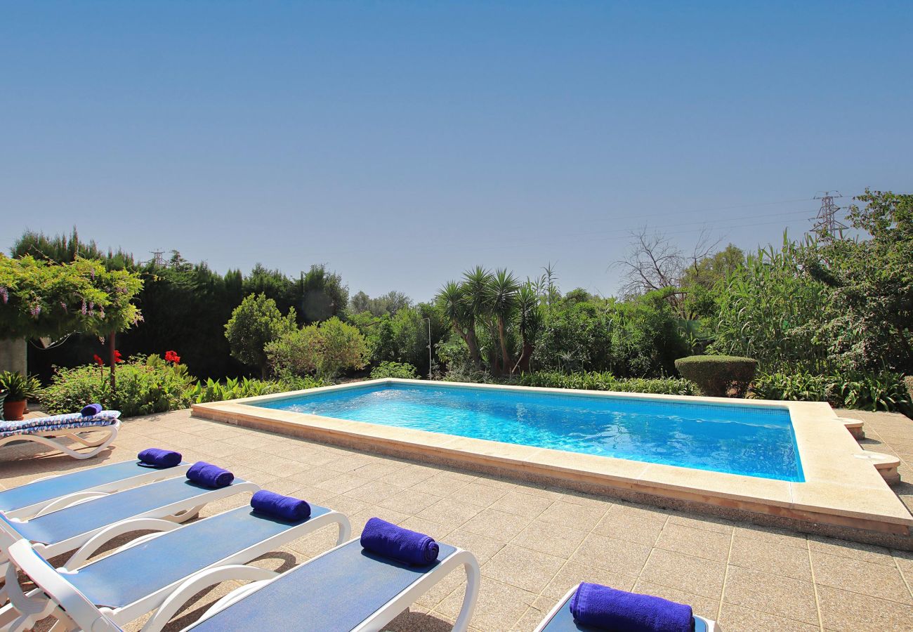 Villa en Pollensa - PANADA. Enorme barbacoa cubierta y a menos de 300 mts del supermercado
