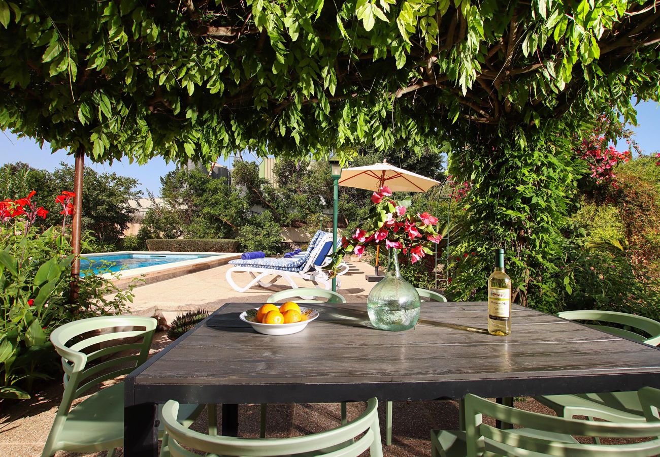 Villa en Pollensa - PANADA. Enorme barbacoa cubierta y a menos de 300 mts del supermercado