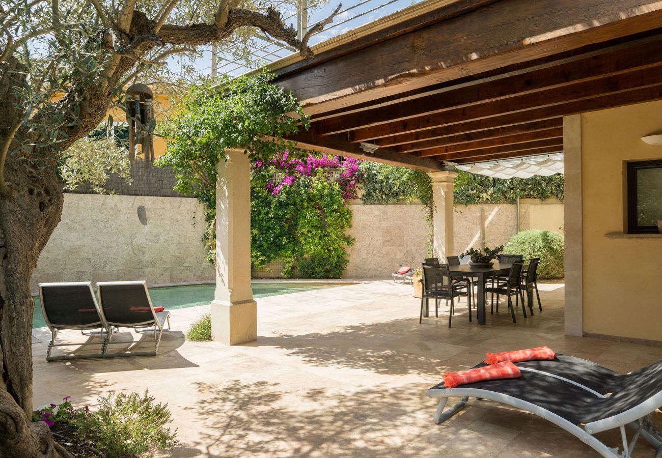 Villa en Cala San Vicente - RACONET. Magnífica villa en la Cala San Vicente