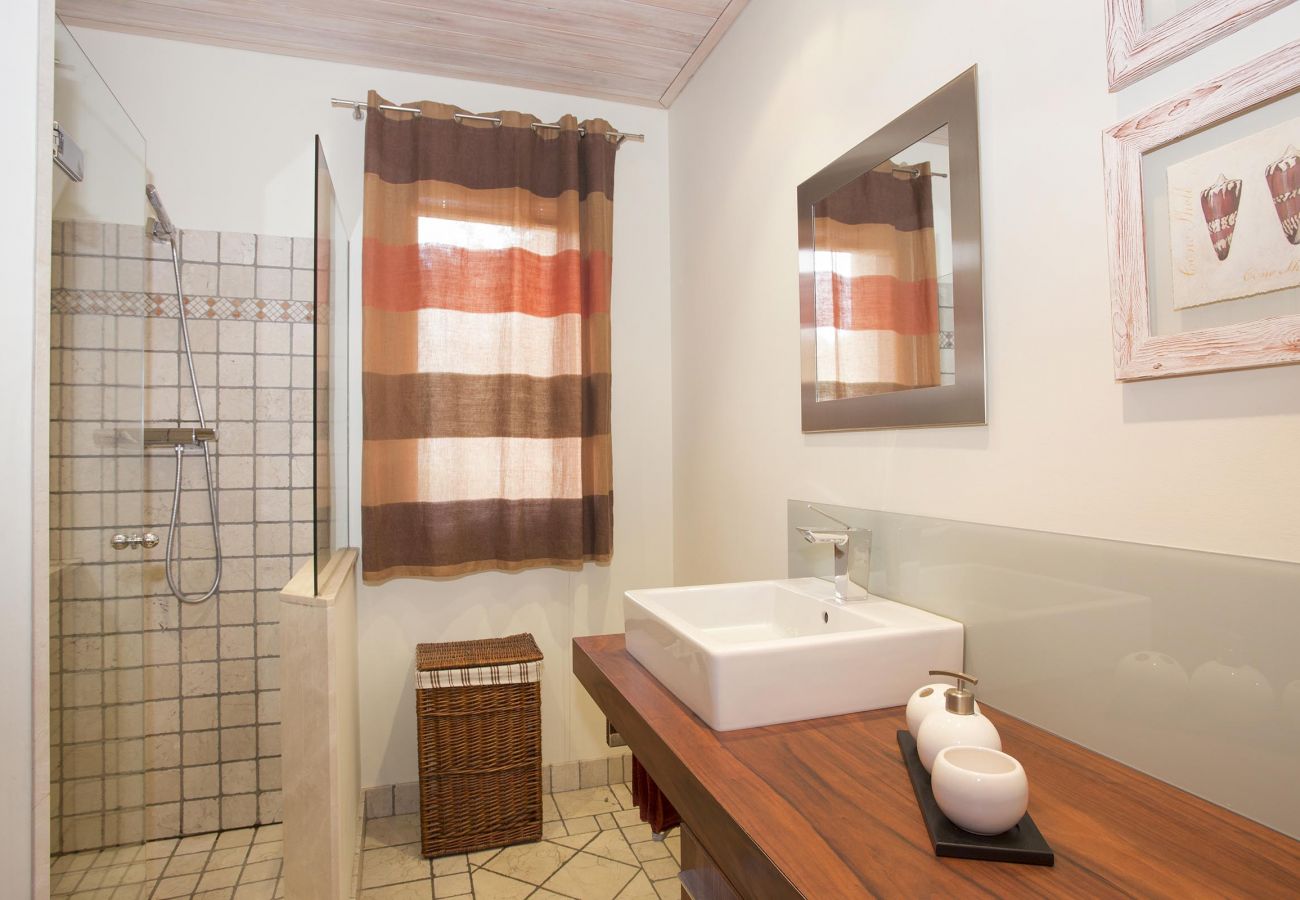 Villa en Cala San Vicente - RACONET. Magnífica villa en la Cala San Vicente
