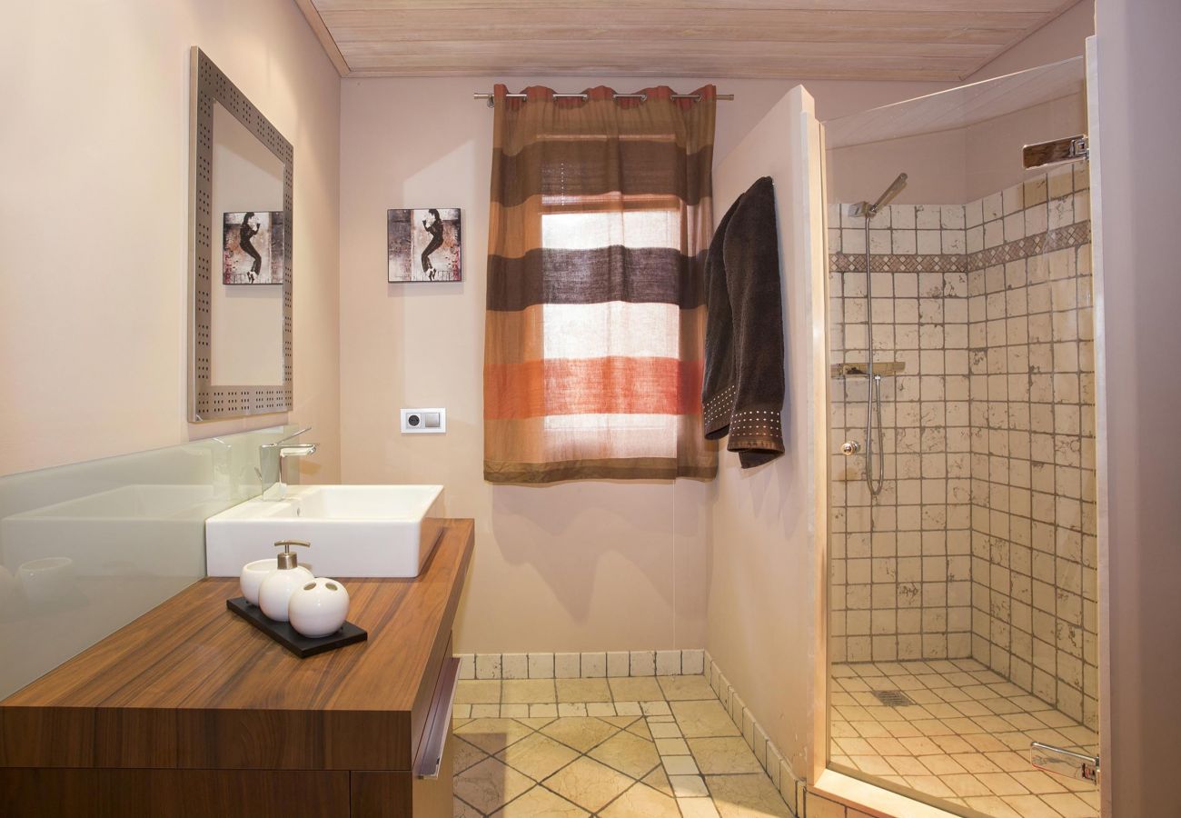 Villa en Cala San Vicente - RACONET. Magnífica villa en la Cala San Vicente