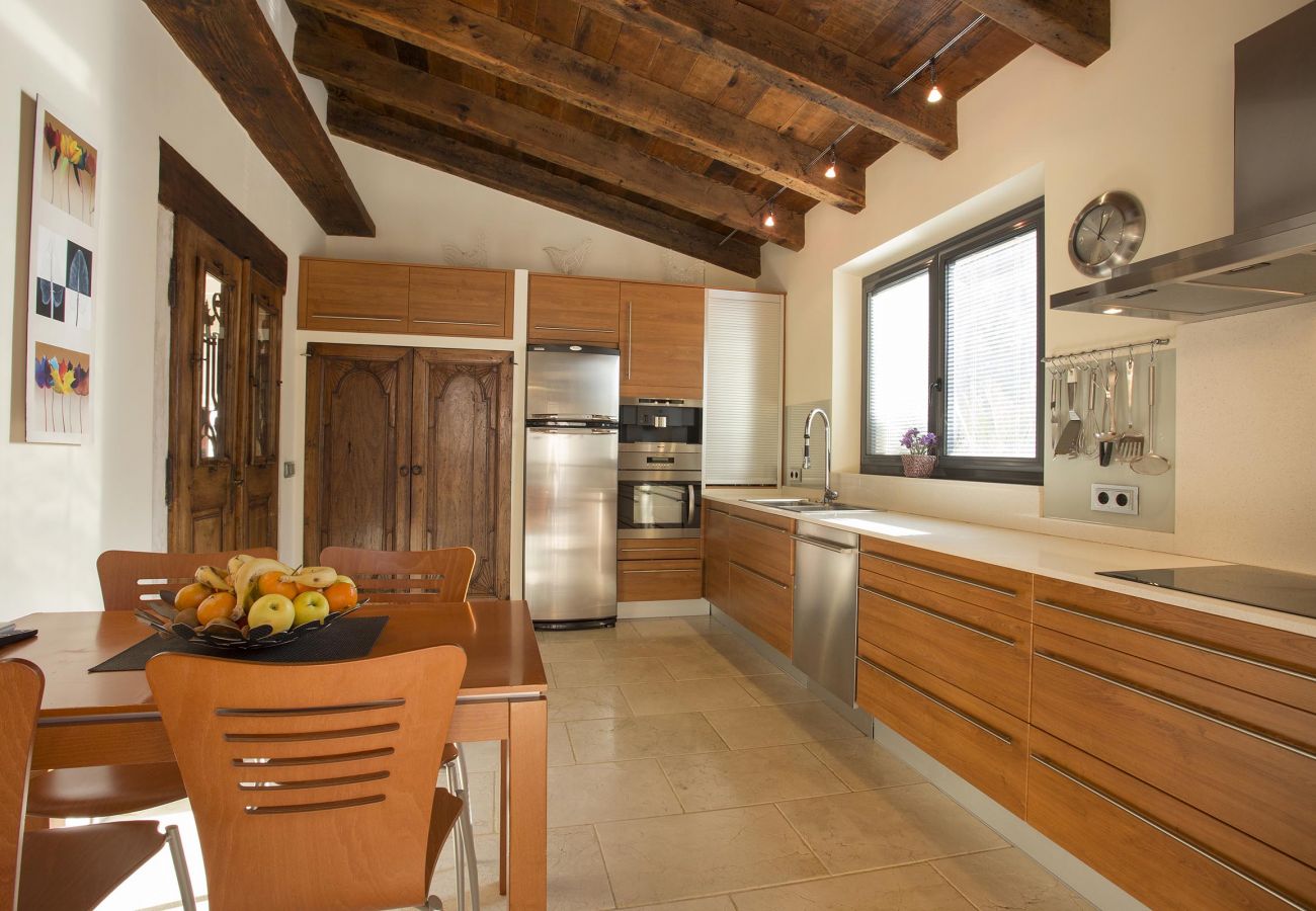 Villa en Cala San Vicente - RACONET. Magnífica villa en la Cala San Vicente