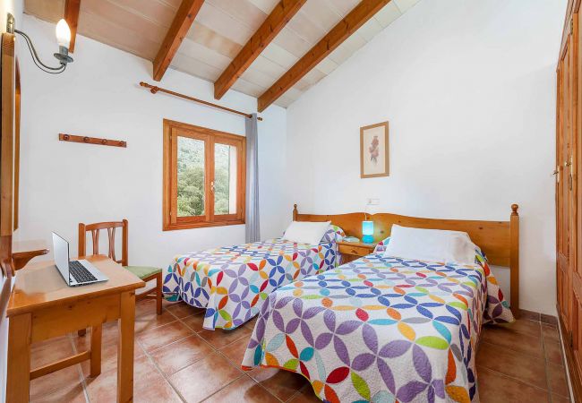 Villa en Cala San Vicente - CLAVET. Agradable villa junto a la Cala San Vicente Villa en Cala San Vicente - CLAVET. Agradable villa junto a la Cala San Vicente