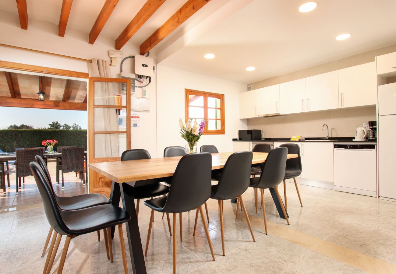 Villa en Pollensa - LLORENS (IVANA). 5 Habitaciones para disfrutar con familia y amigos