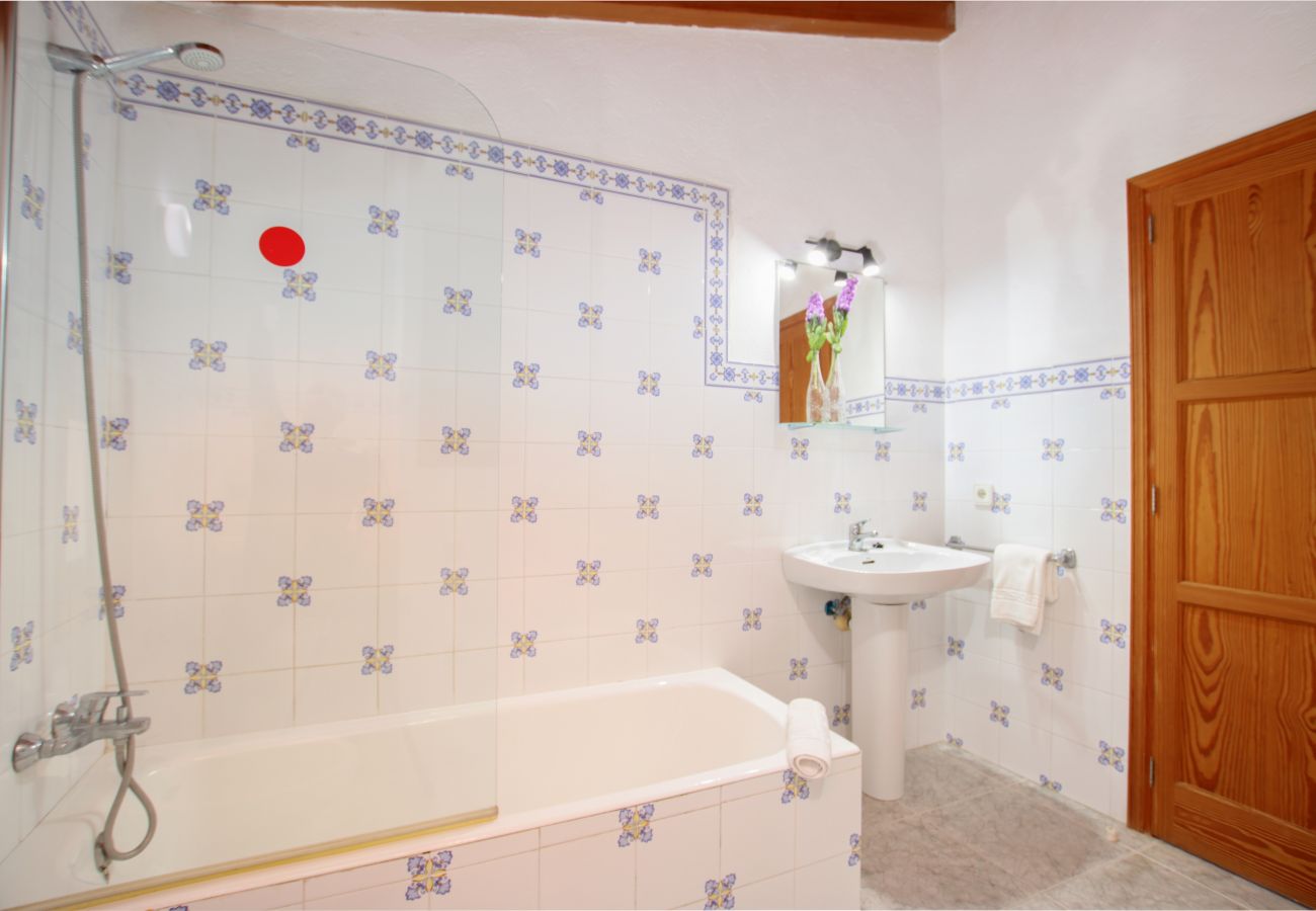 Villa en Pollensa - LLORENS (IVANA). 5 Habitaciones para disfrutar con familia y amigos