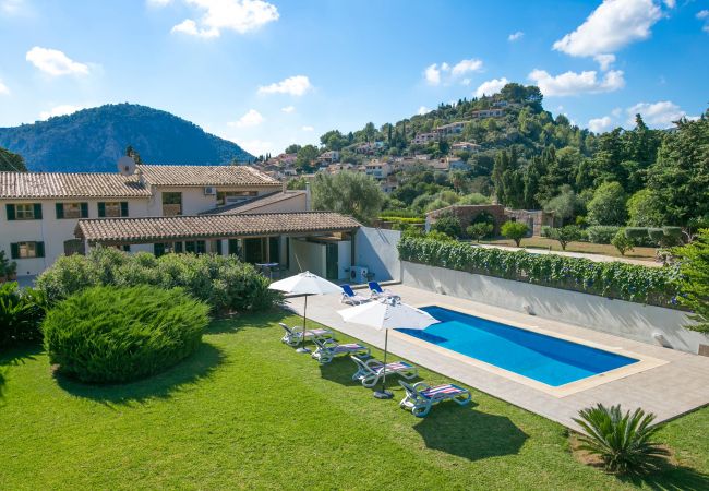 Villa en Pollensa - LLOBINER. ¡Ubicación perfecta! Disfrute del campo sin salir del pueblo