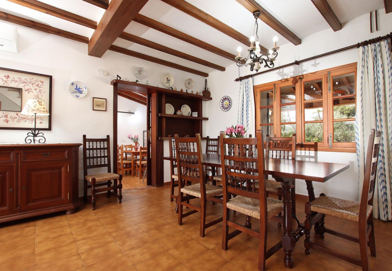 Villa en Pollensa - JOAN. Encantadora villa con un fabuloso jardín