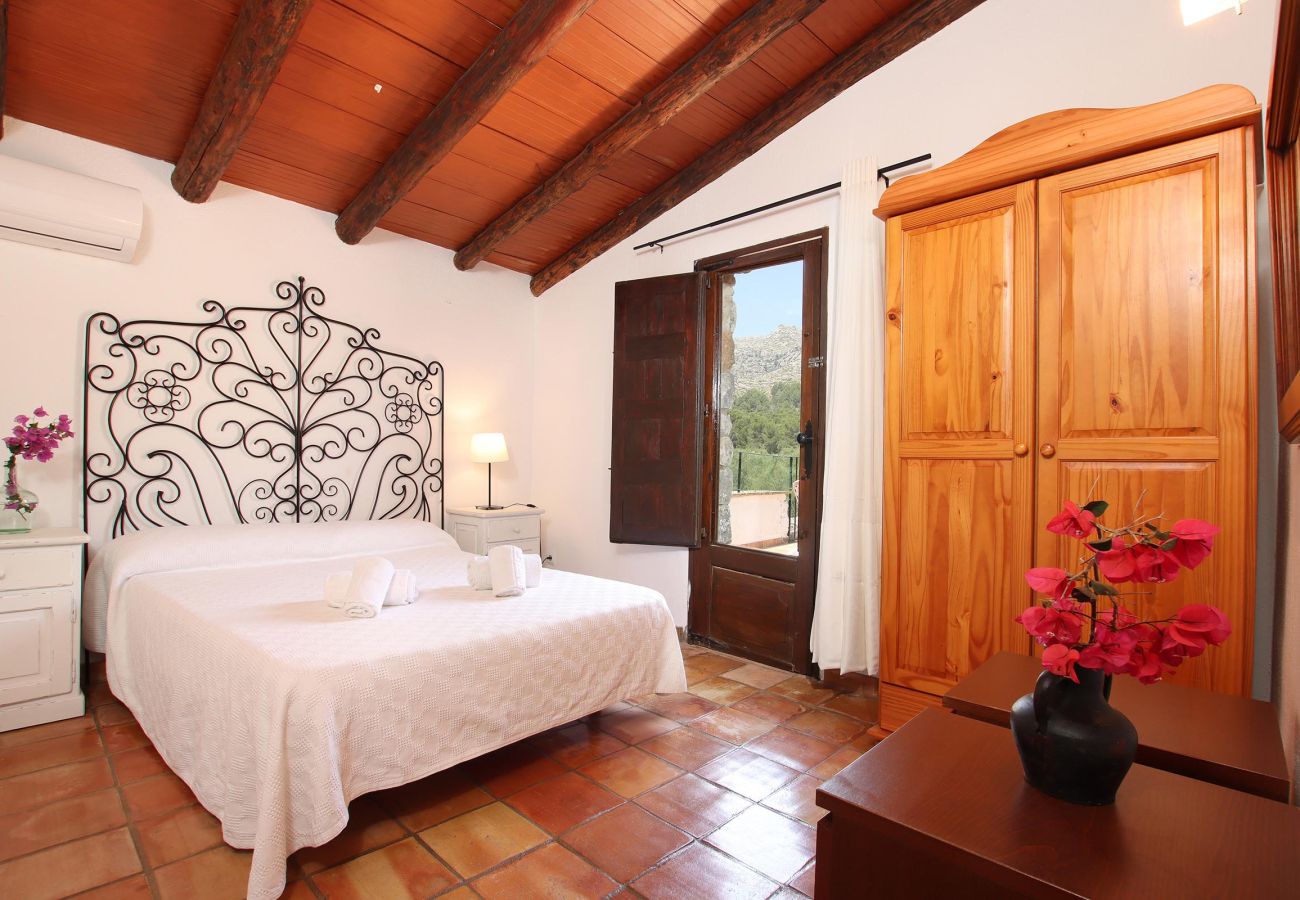 Villa en Cala San Vicente - MARTORELLET. Encantadora villa cerca de Cala San Vicente