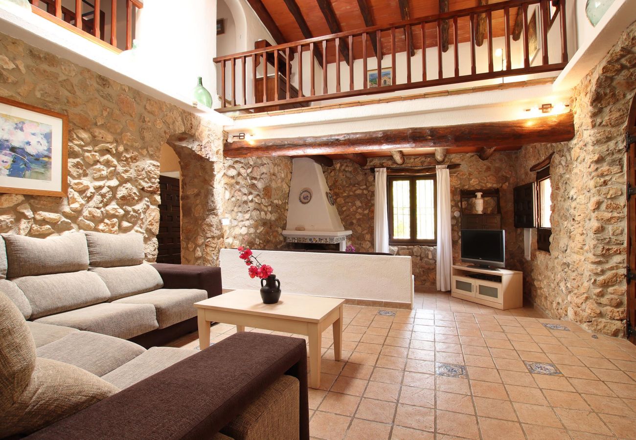 Villa en Cala San Vicente - MARTORELLET. Encantadora villa cerca de Cala San Vicente