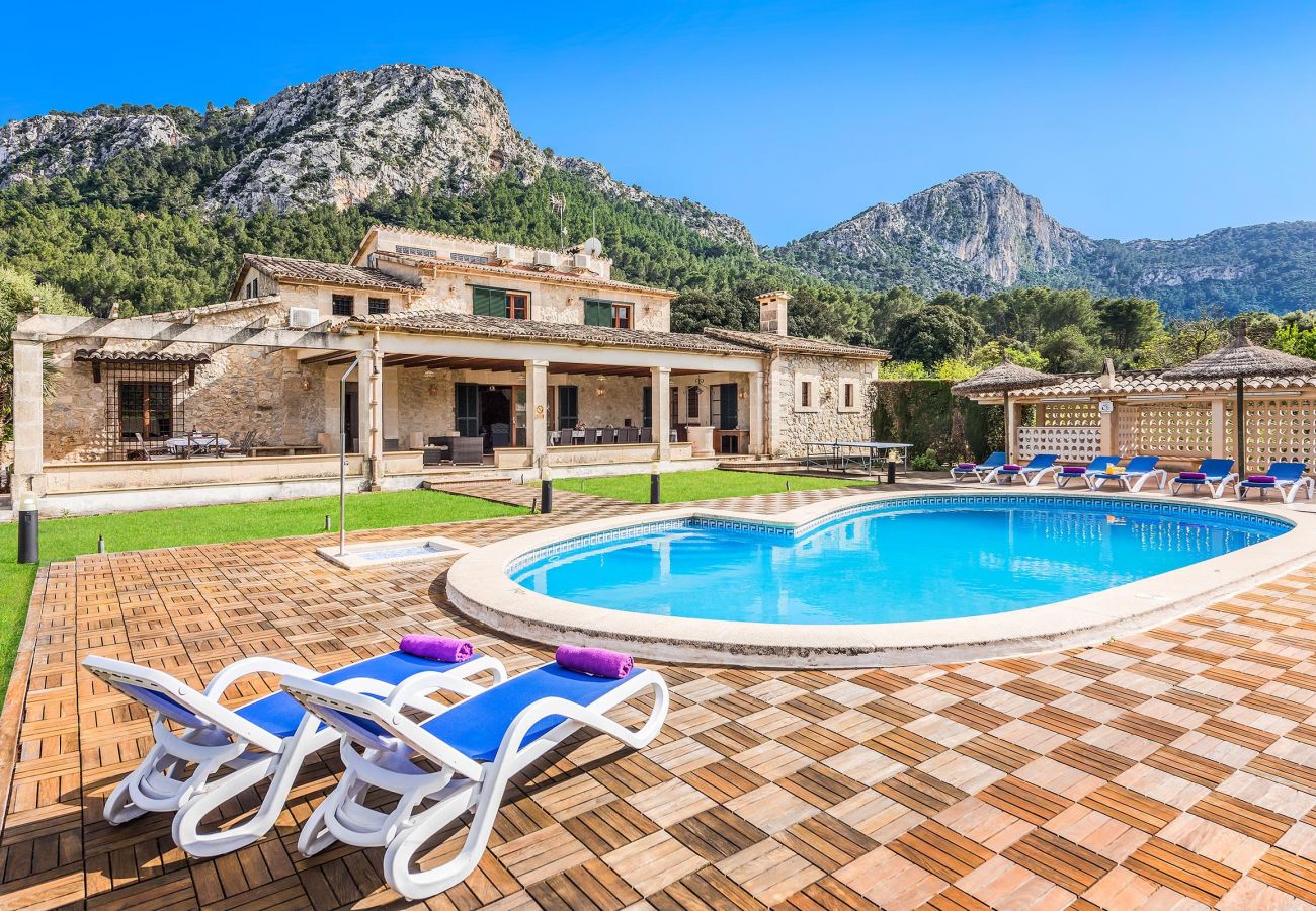 Villa en Pollensa - RAFALET. Estupenda villa cerca con gran piscina y un entorno espectacular