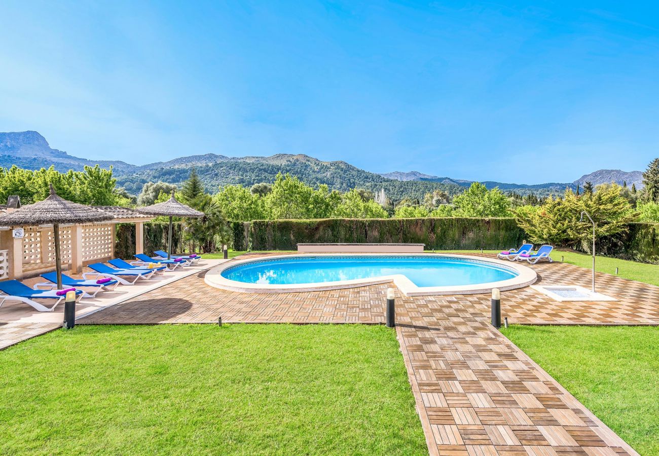 Villa en Pollensa - RAFALET. Estupenda villa cerca con gran piscina y un entorno espectacular
