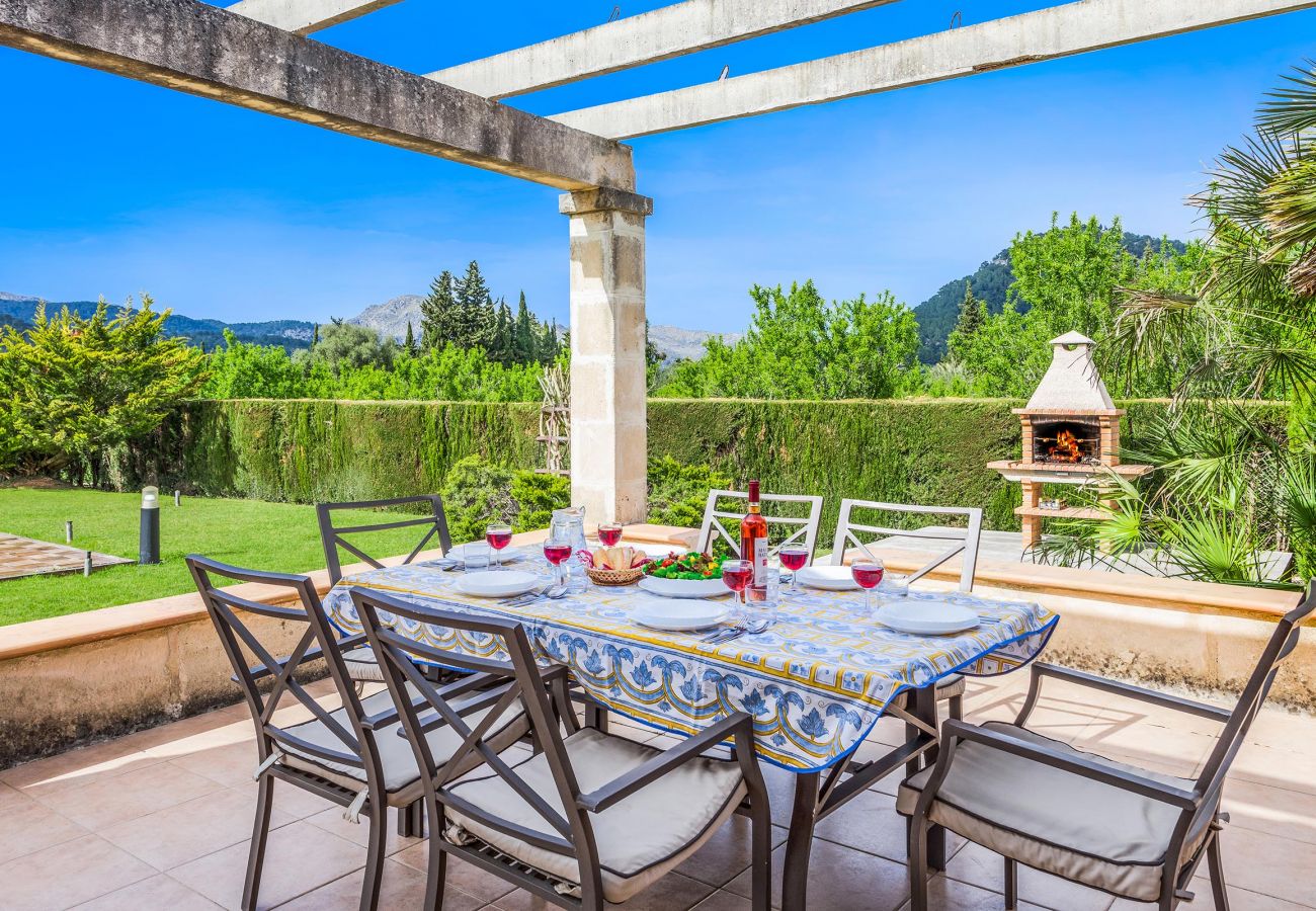 Villa en Pollensa - RAFALET. Estupenda villa cerca con gran piscina y un entorno espectacular