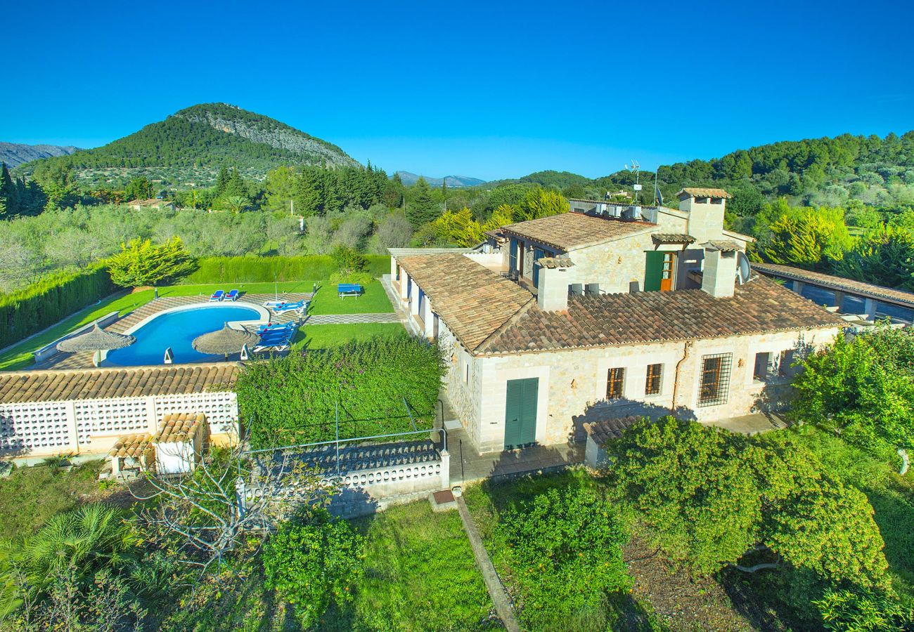 Villa en Pollensa - RAFALET. Estupenda villa cerca con gran piscina y un entorno espectacular