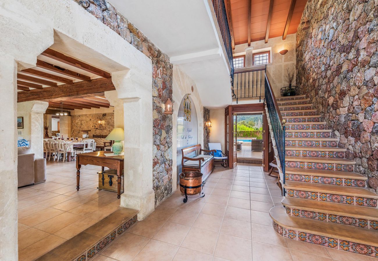 Villa en Pollensa - RAFALET. Estupenda villa cerca con gran piscina y un entorno espectacular