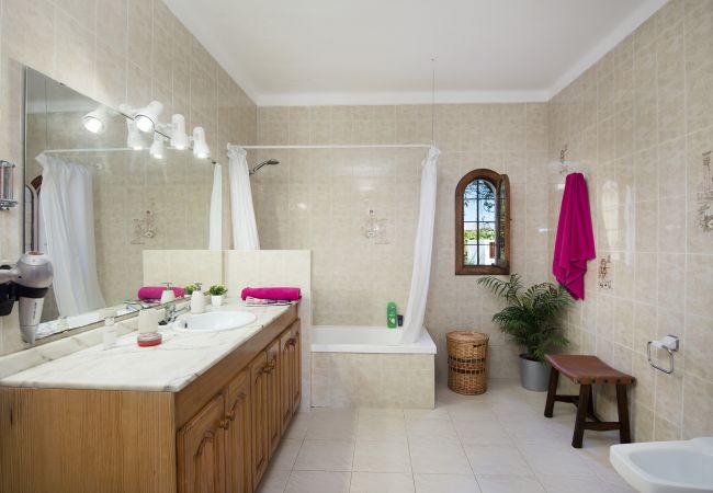 Villa en Puerto Pollensa - GERANIOS. ¡Relájese y disfrute! Villa en Puerto Pollensa - GERANIOS. ¡Relájese y disfrute!