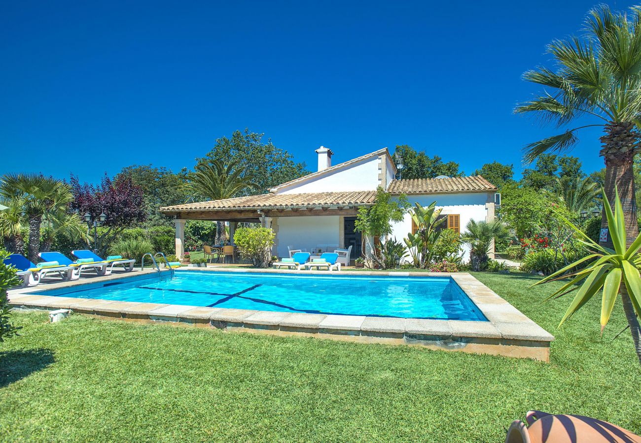 Villa en Puerto Pollensa - GERANIOS. ¡Relájese y disfrute!