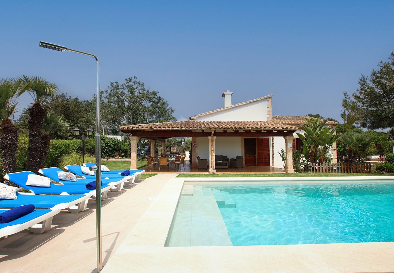 Villa en Puerto Pollensa - GERANIOS. ¡Relájese y disfrute!