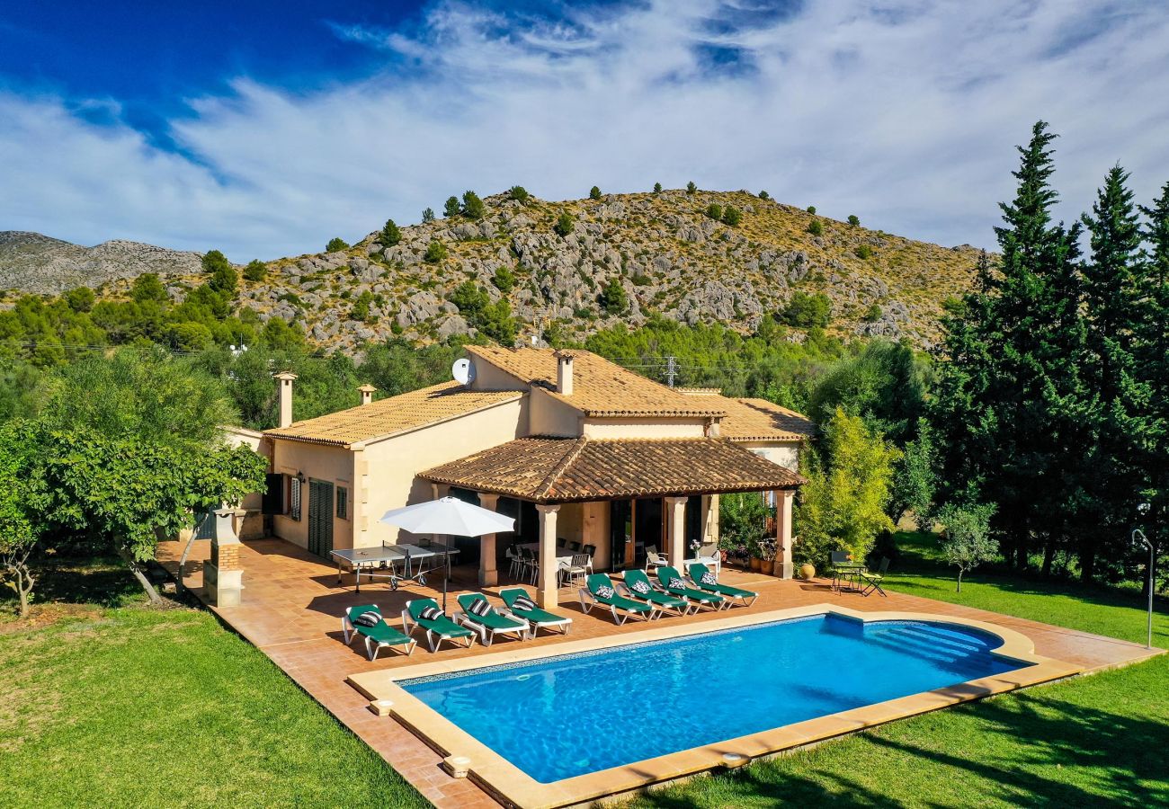 Villa en Pollensa - PUNTA COLET. Gran piscina y espacioso jardín para una diversión sin fin