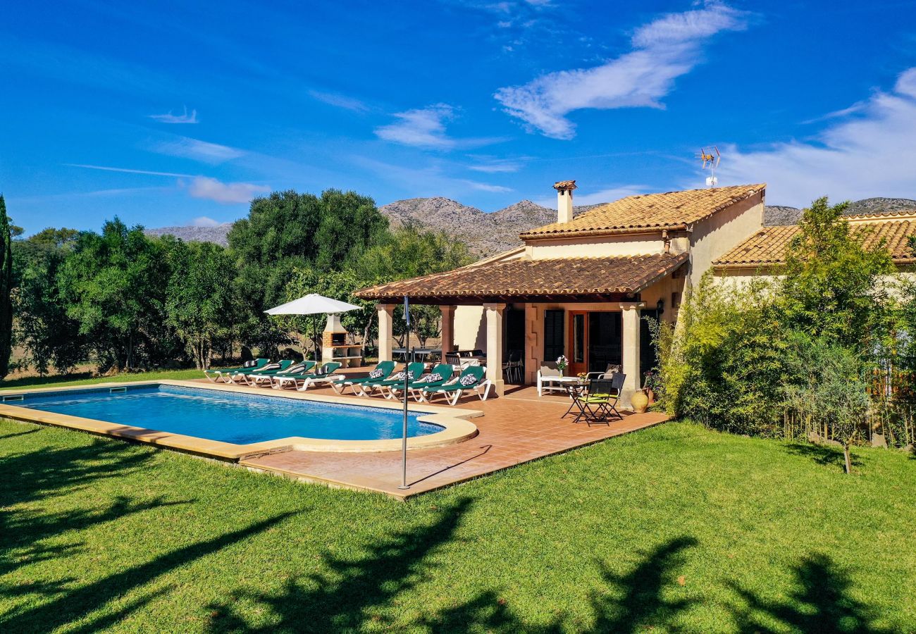 Villa en Pollensa - PUNTA COLET. Gran piscina y espacioso jardín para una diversión sin fin