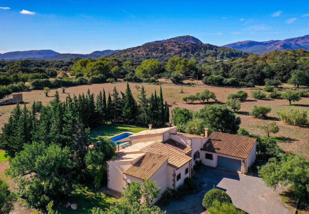 Villa en Pollensa - PUNTA COLET. Gran piscina y espacioso jardín para una diversión sin fin