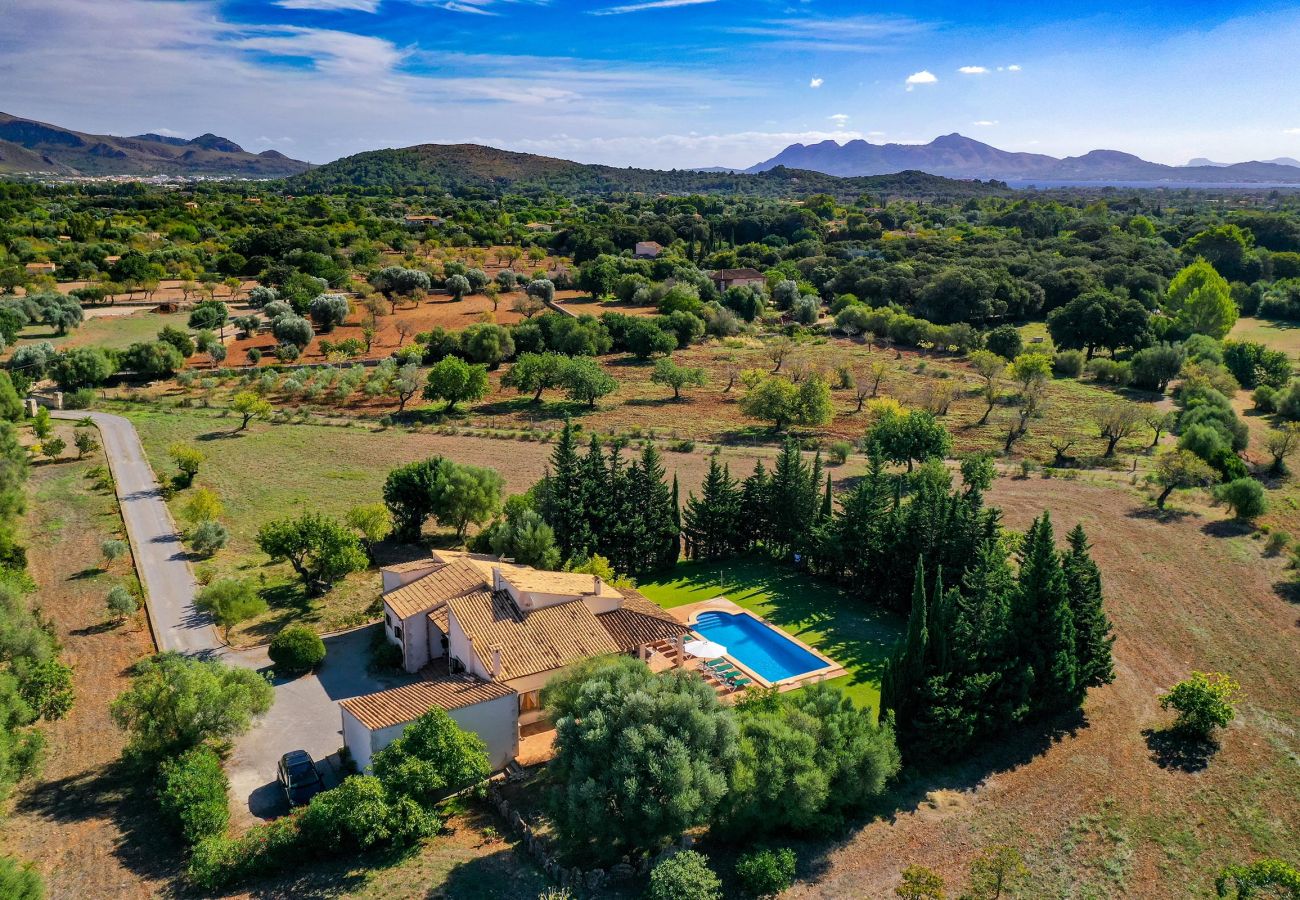 Villa en Pollensa - PUNTA COLET. Gran piscina y espacioso jardín para una diversión sin fin
