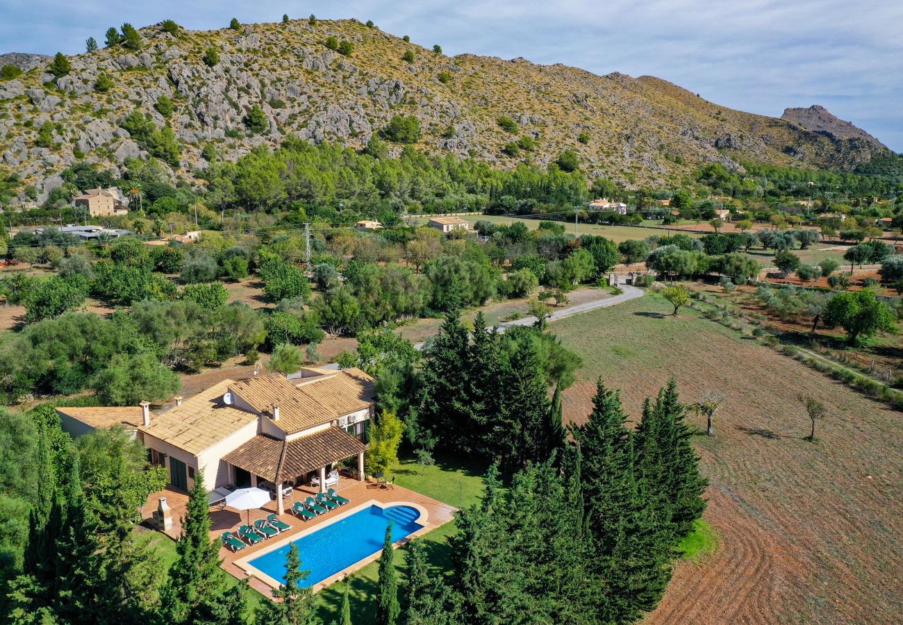 Villa en Pollensa - PUNTA COLET. Gran piscina y espacioso jardín para una diversión sin fin