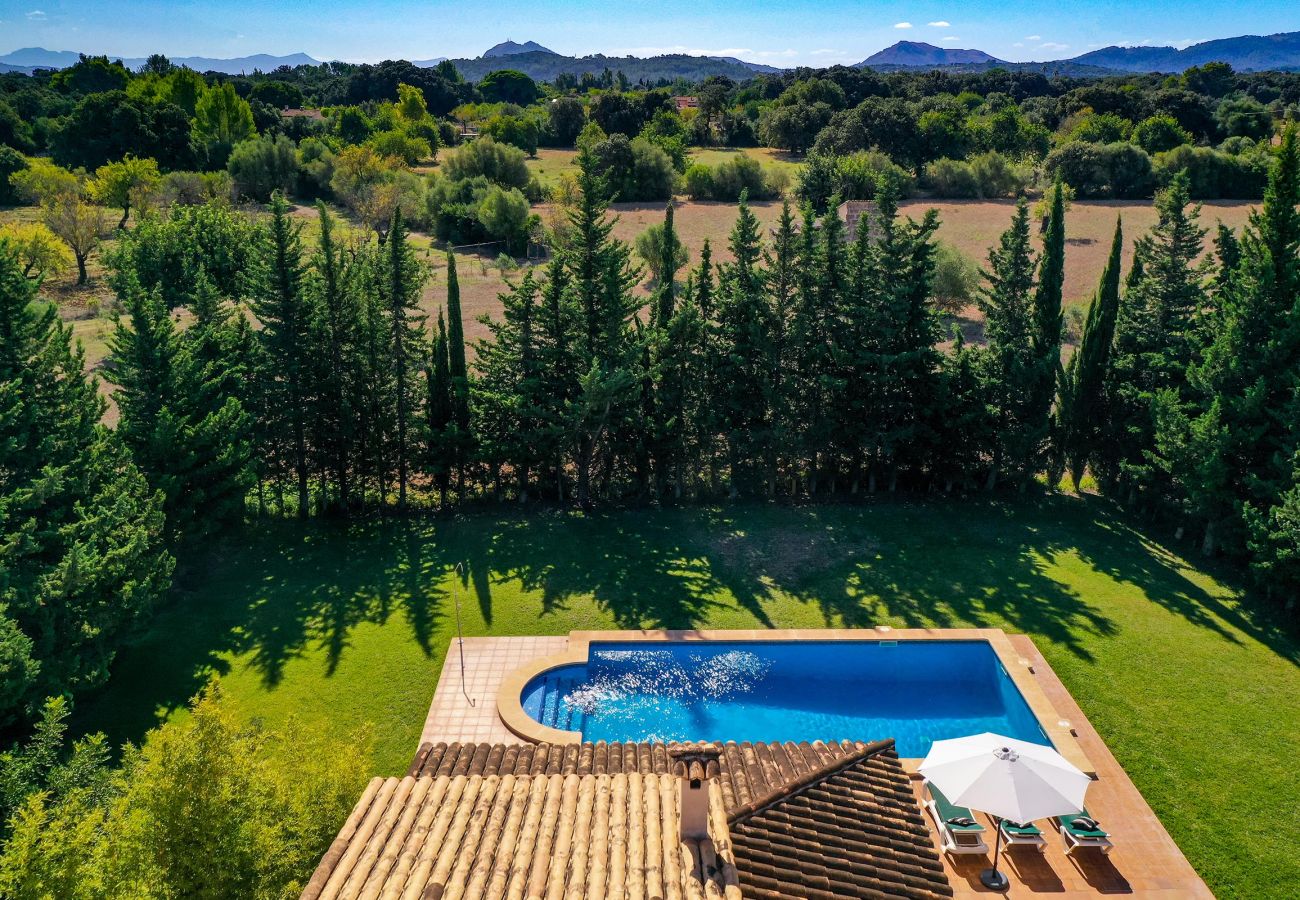 Villa en Pollensa - PUNTA COLET. Gran piscina y espacioso jardín para una diversión sin fin
