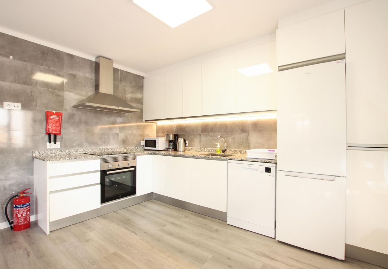 Apartamento en Puerto Pollensa - RIERES. Moderno apartamento cerca de la playa