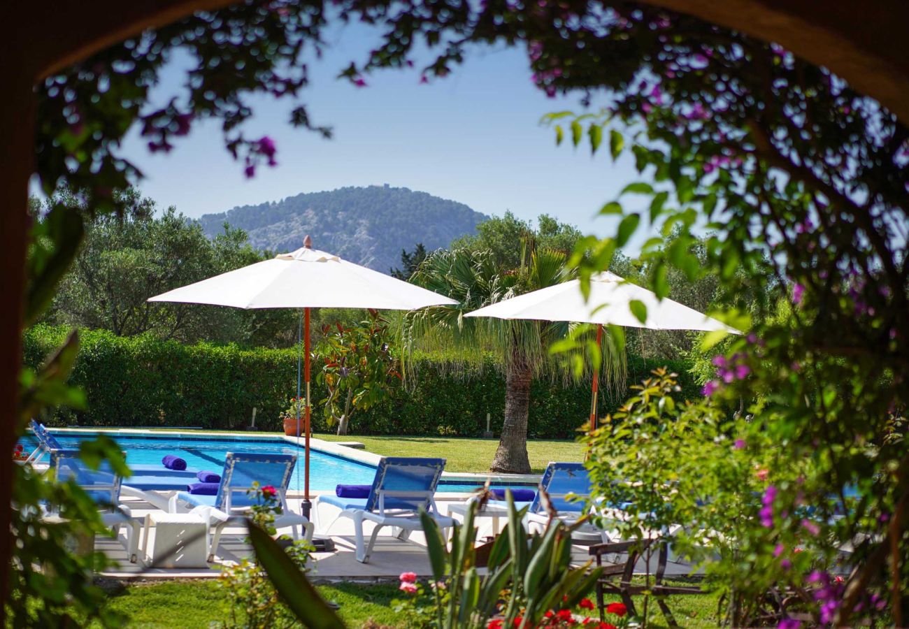 Villa en Pollensa - SOLIVELLAS. Villa cerca de Pollensa con fabuloso jardín